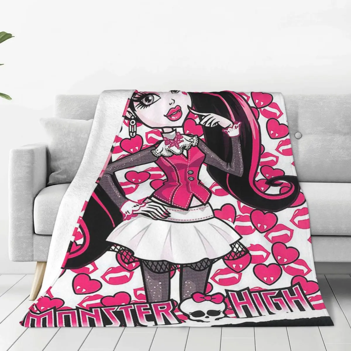 Бархатное одеяло Monster High с рисунком, портативное теплое покрывало для постельного белья, дорожное покрывало для весны и осени
Бархатное одеяло Monster High с рисунком, портативное теплое покрывало для постельного белья, дорожное покрывало для весны и осени