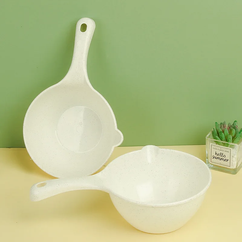 Household plastic long-handled water scoop Kitchen thickened baby and children's shampoo spoon 10pcs
Household plastic long-handled water scoop Kitchen thickened baby and children's shampoo spoon 10pcs