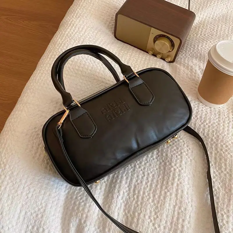 Bolsos de boliche portatile для женщин отображение и зима для женщин 2024 новые bolsos Квадратные ретро модные 100 bolsos de homb
Bolsos de boliche portatile для женщин отображение и зима для женщин 2024 новые bolsos Квадратные ретро модные 100 bolsos de homb