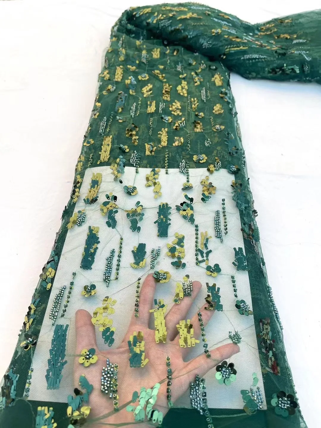 Latest French Sequins Tulle Lace African Handmade Beaded Fabric Embroidery Mesh 5 Yards Fabric For Women Wedding Party Dress Sew
Latest French Sequins Tulle Lace African Handmade Beaded Fabric Embroidery Mesh 5 Yards Fabric For Women Wedding Party Dress Sew