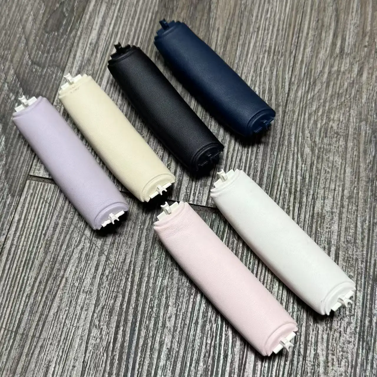 Original spare parts For QCY H3/H3 PRO headphones replacement repair parts hinge swivel ear pads earmuff headband cushion Original spare parts For QCY H3/H3 PRO headphones replacement repair parts hinge swivel ear pads earmuff headband cushion