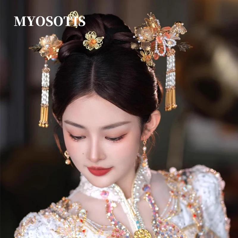 New Chinese Style Bridal Headwear Simple Handmade Orange Glazed Flower Hairpin Xiuhe Dress Hair Accessories
New Chinese Style Bridal Headwear Simple Handmade Orange Glazed Flower Hairpin Xiuhe Dress Hair Accessories