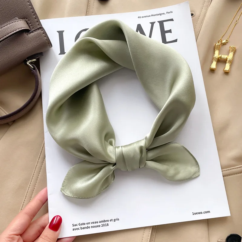 Solid 100% Silk scarves Small Square Scarf 50CM Silk Scarf Versatile Four Seasons Scarf Paired with Suit
Solid 100% Silk scarves Small Square Scarf 50CM Silk Scarf Versatile Four Seasons Scarf Paired with Suit