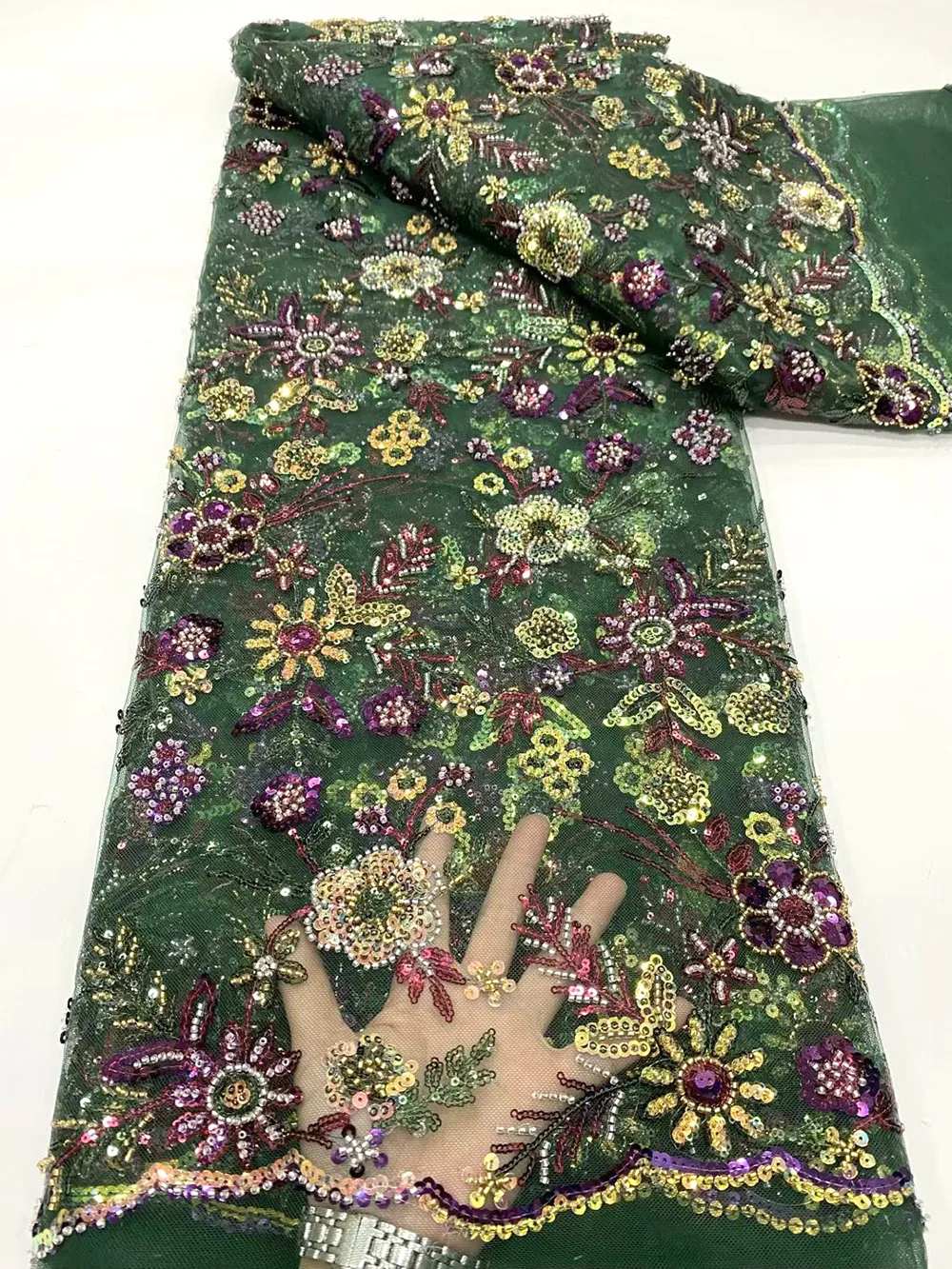 Luxury African Nigerian High-end Handmade Beaded Lace Fabric Fashion Embroidered Sequins French Mesh Lace For Wedding Party
Luxury African Nigerian High-end Handmade Beaded Lace Fabric Fashion Embroidered Sequins French Mesh Lace For Wedding Party