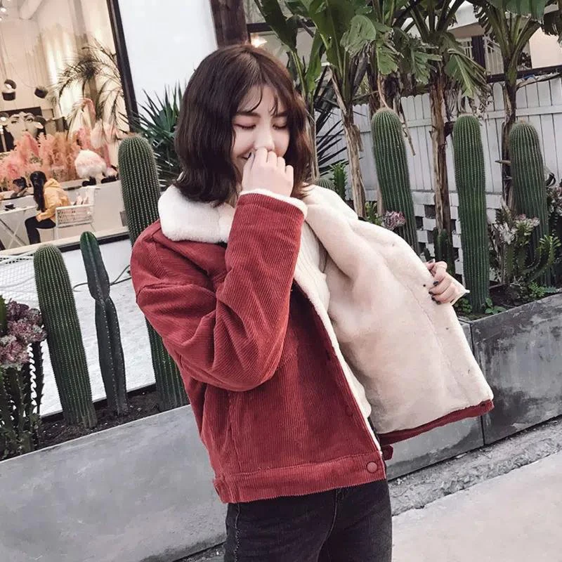 Gidyq Autumn Women Corduroy Jacket Fashion Streetwear Padded Warm Outerwear Harajuku Female Casual All Match Loose Coats New
Gidyq Autumn Women Corduroy Jacket Fashion Streetwear Padded Warm Outerwear Harajuku Female Casual All Match Loose Coats New