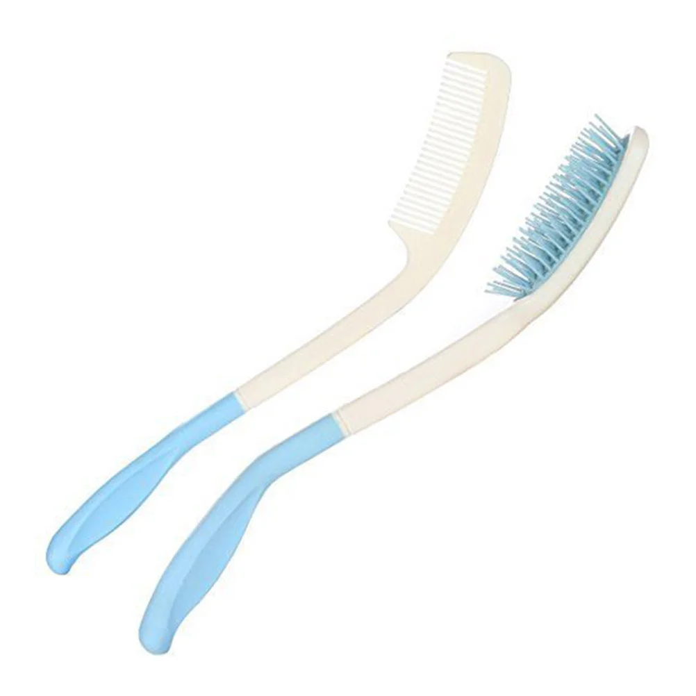 

2pcs Bend Handle Combs Convenient Long Hair Comb Plastic Massaging Comb for the Aged Patients