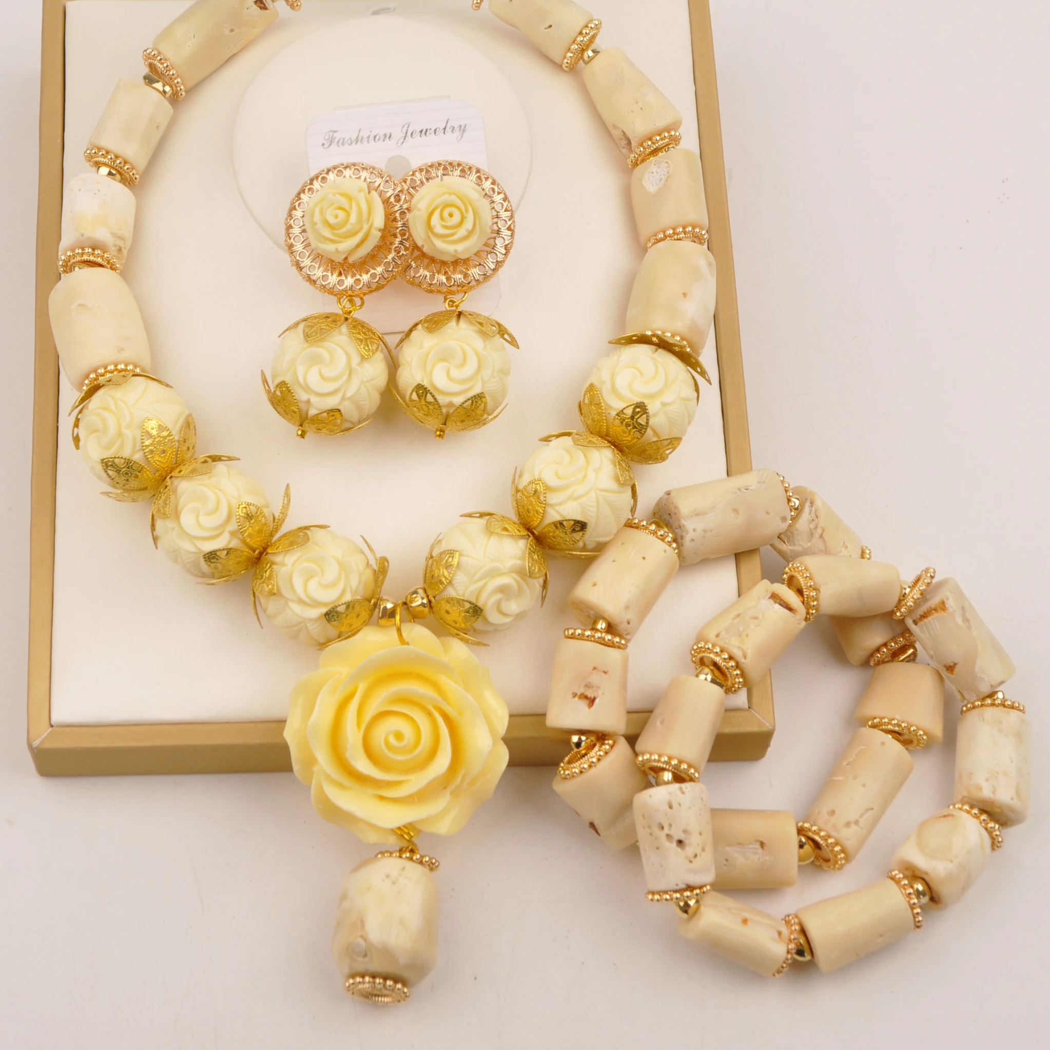 

Nigerian Wedding White Coral Beads Jewelry Set