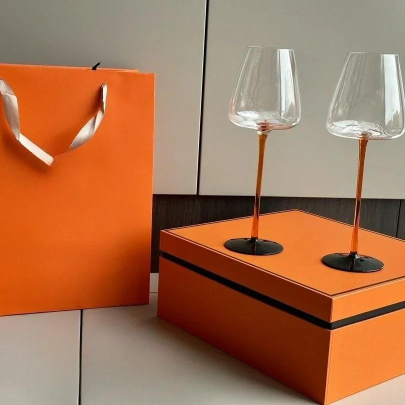Light Luxury High Foot Red Wine Cup Set Household High Beauty Crystal Glass Cup Wine Cup.
Light Luxury High Foot Red Wine Cup Set Household High Beauty Crystal Glass Cup Wine Cup.