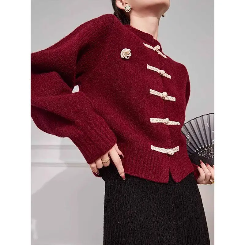 2024 new chinese style red sweater for women autumn and winter silk round neck button knit cardigan top women elegant coat
2024 new chinese style red sweater for women autumn and winter silk round neck button knit cardigan top women elegant coat