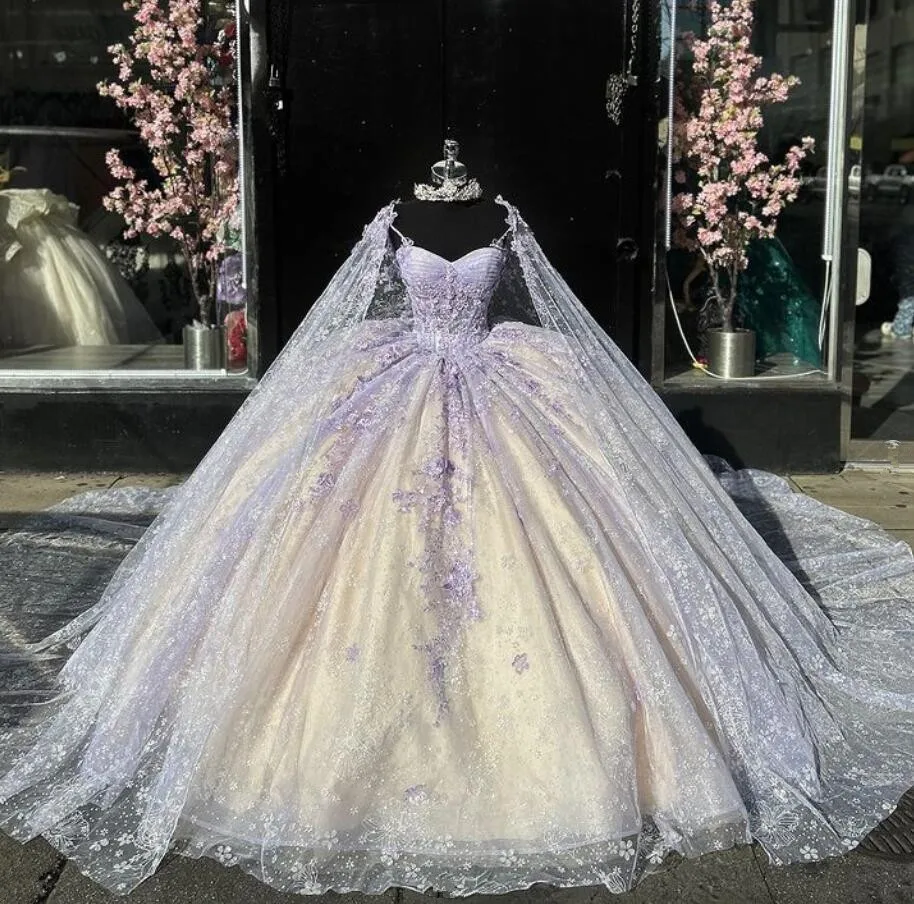 

Light Purple Mexican Quinceanera Dressess with Cape Luxury Butterfly Applique vestido 15 quinceañeras Corset Prom Lace Up