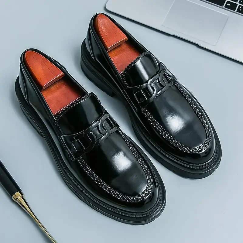 Leather Shoes Men's Party Moccasins New Men's British Style Casual Business Wear
Leather Shoes Men's Party Moccasins New Men's British Style Casual Business Wear
