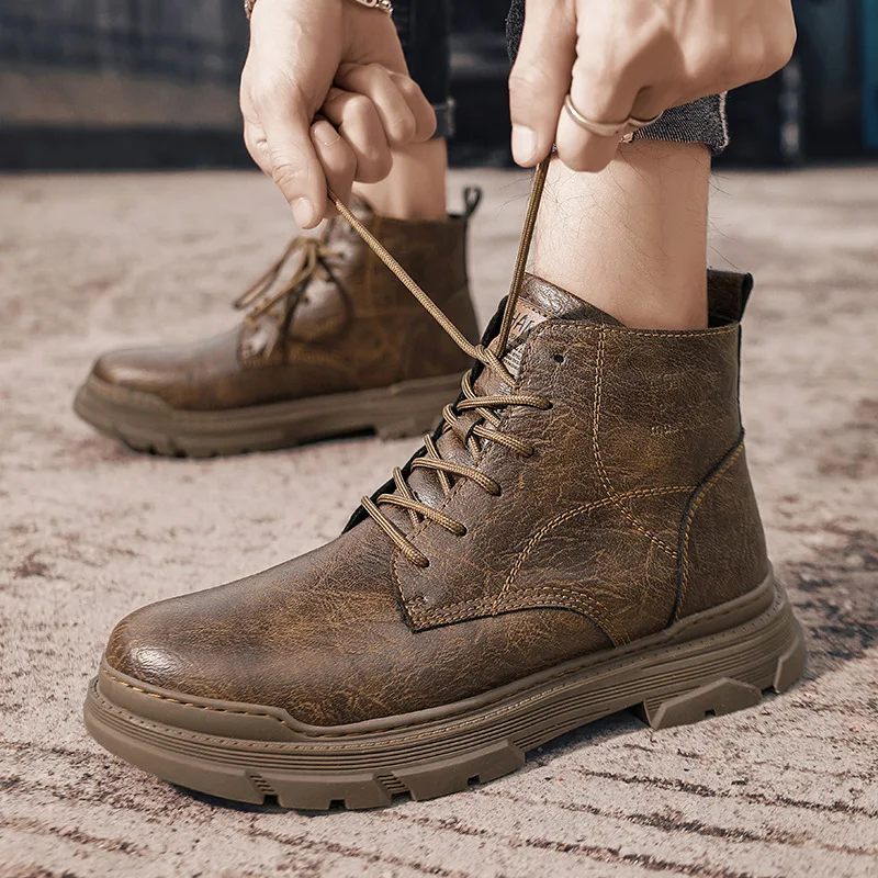Men High Top Leather Shoes 2024 New Winter Trend Leather Boots British Style Outdoor Casual Shoes Comfortable Wear-Resistant
Men High Top Leather Shoes 2024 New Winter Trend Leather Boots British Style Outdoor Casual Shoes Comfortable Wear-Resistant