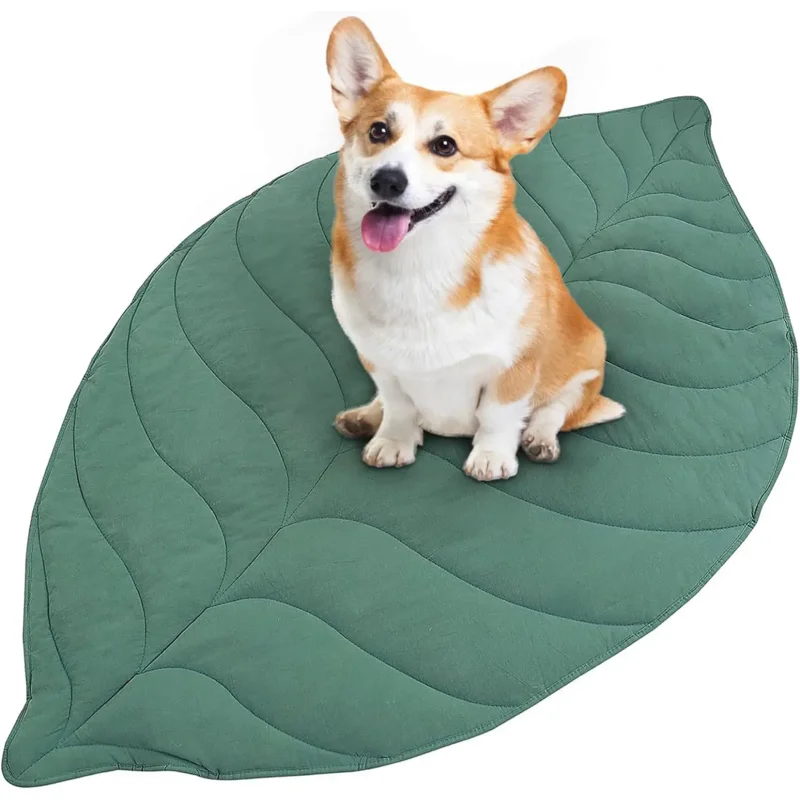 Dog Blankets Leaf Shaped Cotton mat Whelping Reusable of Pet Pads Bed for Pets Machine Washable Puppy Blanket for Couch Protecti
Dog Blankets Leaf Shaped Cotton mat Whelping Reusable of Pet Pads Bed for Pets Machine Washable Puppy Blanket for Couch Protecti