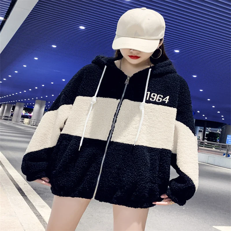 Sandro Rivers Cardigan Zipper Lamb Wool Sweater Women's Hooded Mid Length 2022 Winter New Style Thickened Versatile Color Contra
Sandro Rivers Cardigan Zipper Lamb Wool Sweater Women's Hooded Mid Length 2022 Winter New Style Thickened Versatile Color Contra