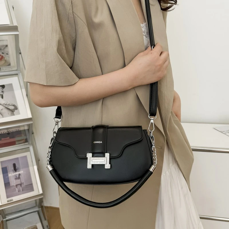 

High Quality Simple Retro Small Bag Women 2024 Years Niche Design Light Luxury Single Shoulder Crossbody Armpit Chain Handbag