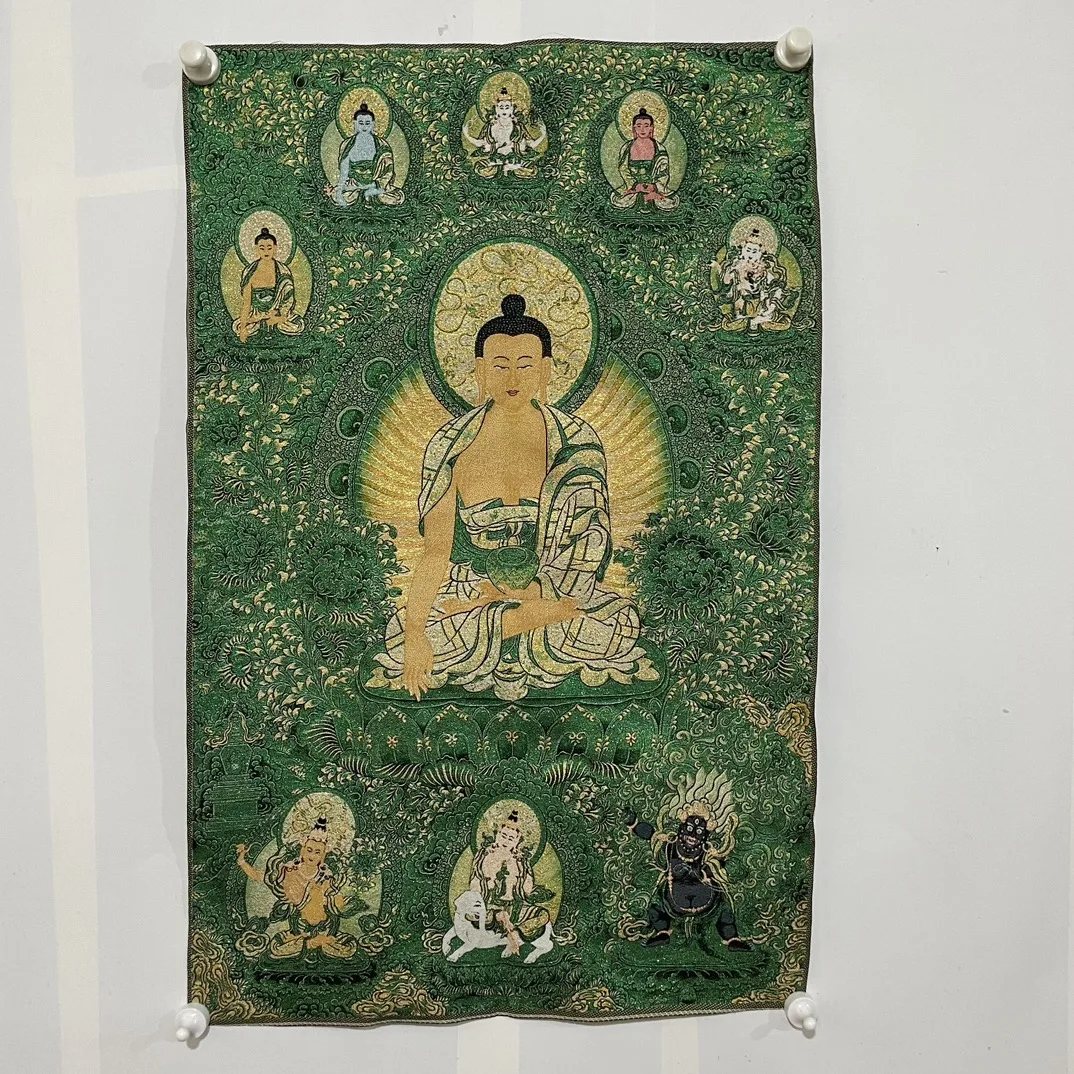 35"Thangka Embroidery Tibetan Buddhism silk Embroidery Da Ri Tathagata Shakyamuni Buddha Thangka Wall hanging Worship Hall
35"Thangka Embroidery Tibetan Buddhism silk Embroidery Da Ri Tathagata Shakyamuni Buddha Thangka Wall hanging Worship Hall