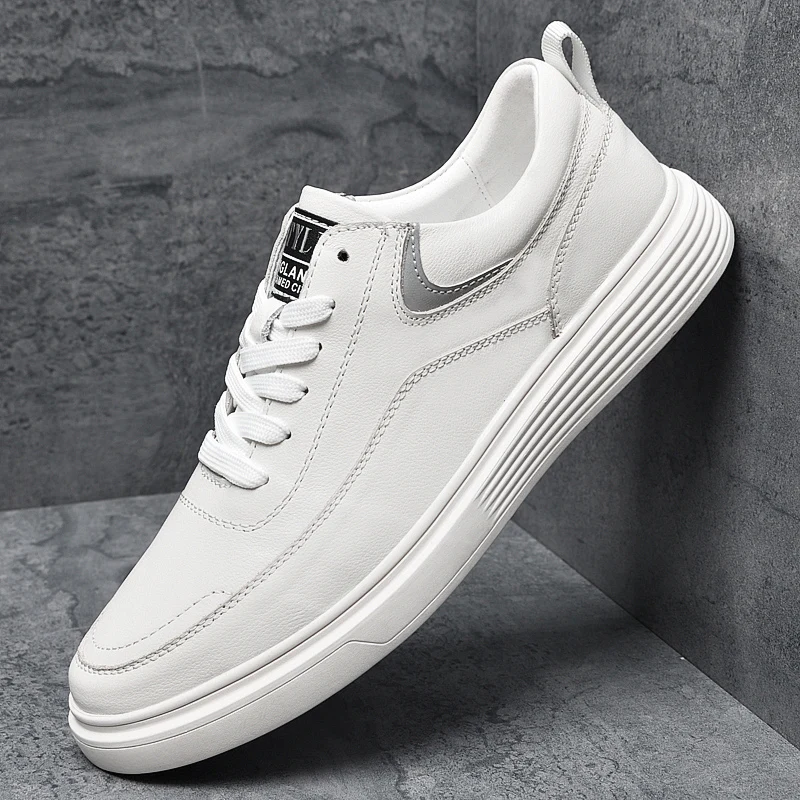 Men White sneakers genuine Leather Shoes Men Flats Moccasins Shoes Classic outdoor Comfortable Men Casual Shoes man flats
Men White sneakers genuine Leather Shoes Men Flats Moccasins Shoes Classic outdoor Comfortable Men Casual Shoes man flats
