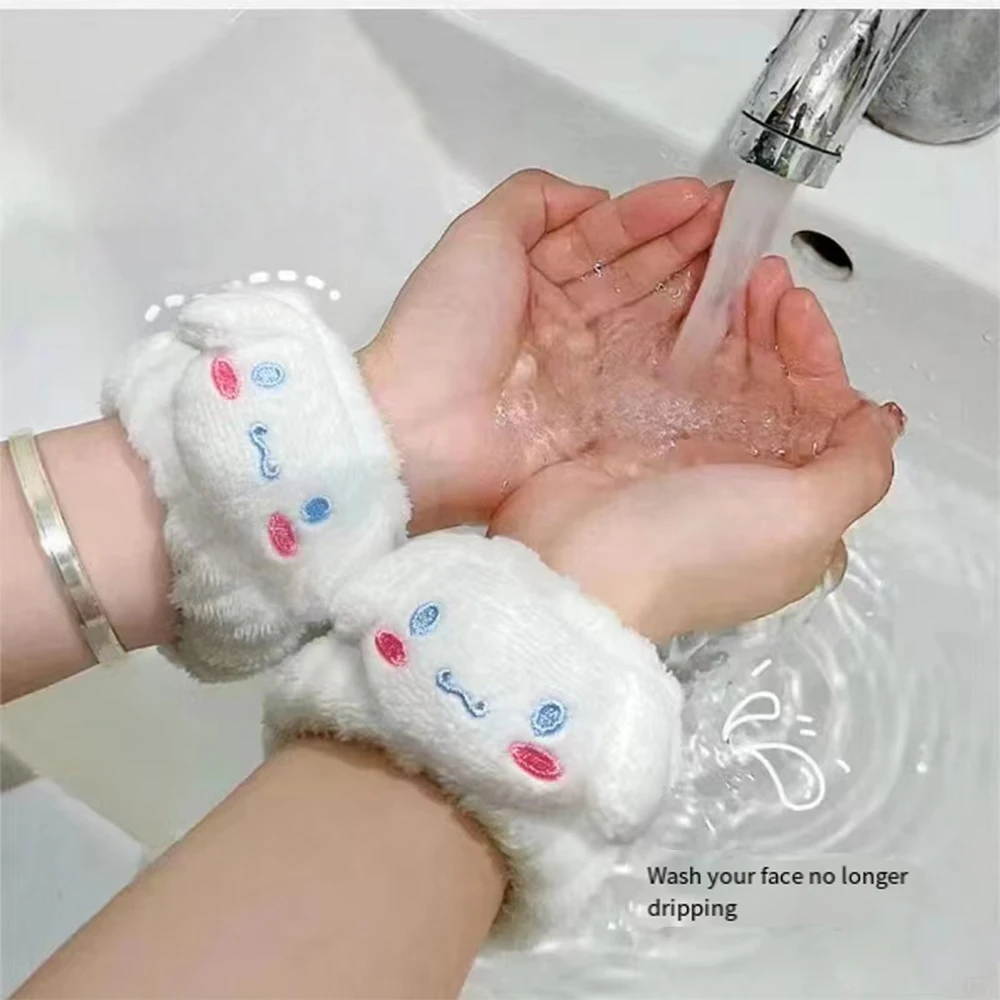 Sanrios Anime Kuromi Face Wash Wristband Absorbent Hand Towel Wristband Splash-Proof Cartoon Cute Sports Sweat Wiping Bracelet
Sanrios Anime Kuromi Face Wash Wristband Absorbent Hand Towel Wristband Splash-Proof Cartoon Cute Sports Sweat Wiping Bracelet