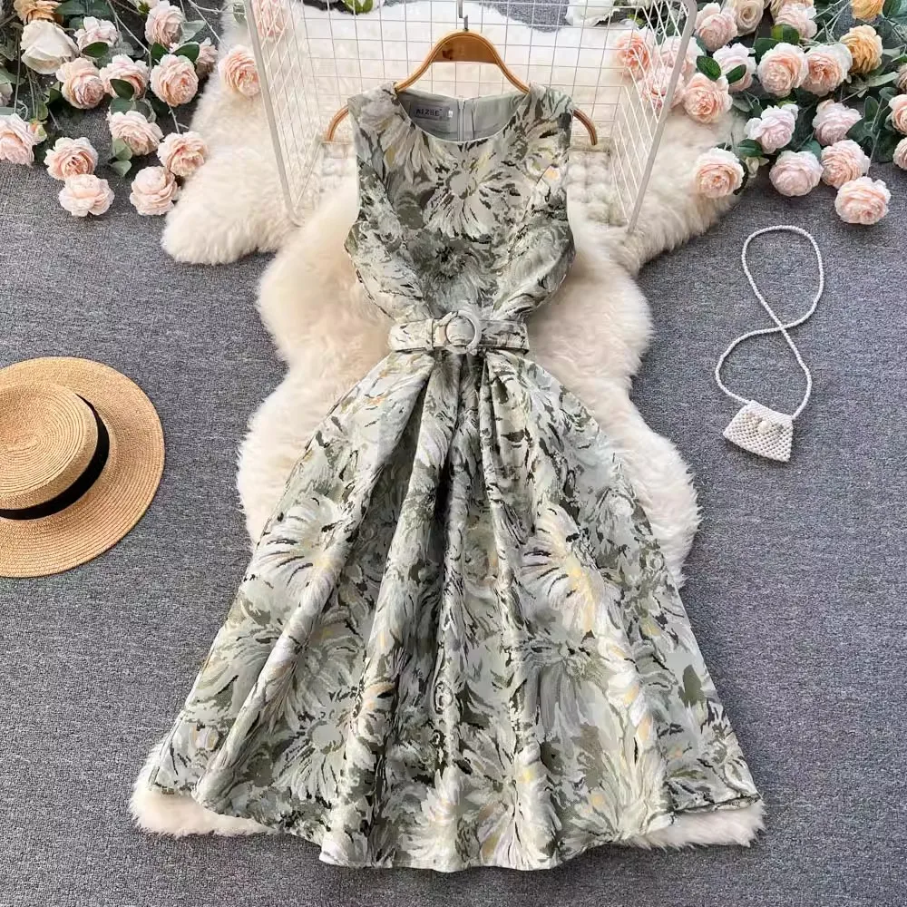 New Vintage Summer Jacquard Ball Gown Dress High Quality Women O Neck Sleeveless Tank Flowers Ladies Party Vestidos With Belt
New Vintage Summer Jacquard Ball Gown Dress High Quality Women O Neck Sleeveless Tank Flowers Ladies Party Vestidos With Belt