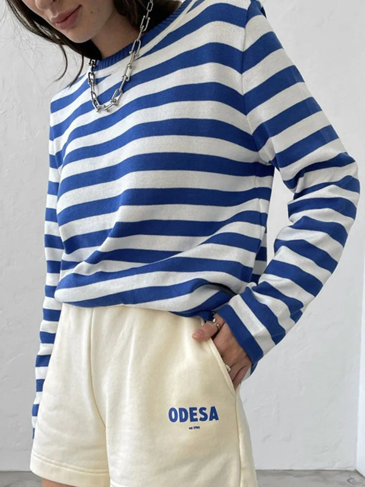 Women Striped Sweater Loose Elegant Knitted Pullovers Long Sleeve O Neck Sweater Autumn Winter Korean Jumper Y2K Ladies Tops
Women Striped Sweater Loose Elegant Knitted Pullovers Long Sleeve O Neck Sweater Autumn Winter Korean Jumper Y2K Ladies Tops