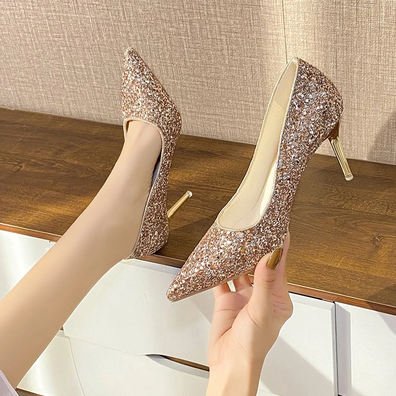 Brand Women's Shoes 2023 Summer Sexy Pointed Toe Women's Pumps Shiny Gold High Heel Elegant Dress Party Shoes Zapatos De Mujer
Brand Women's Shoes 2023 Summer Sexy Pointed Toe Women's Pumps Shiny Gold High Heel Elegant Dress Party Shoes Zapatos De Mujer