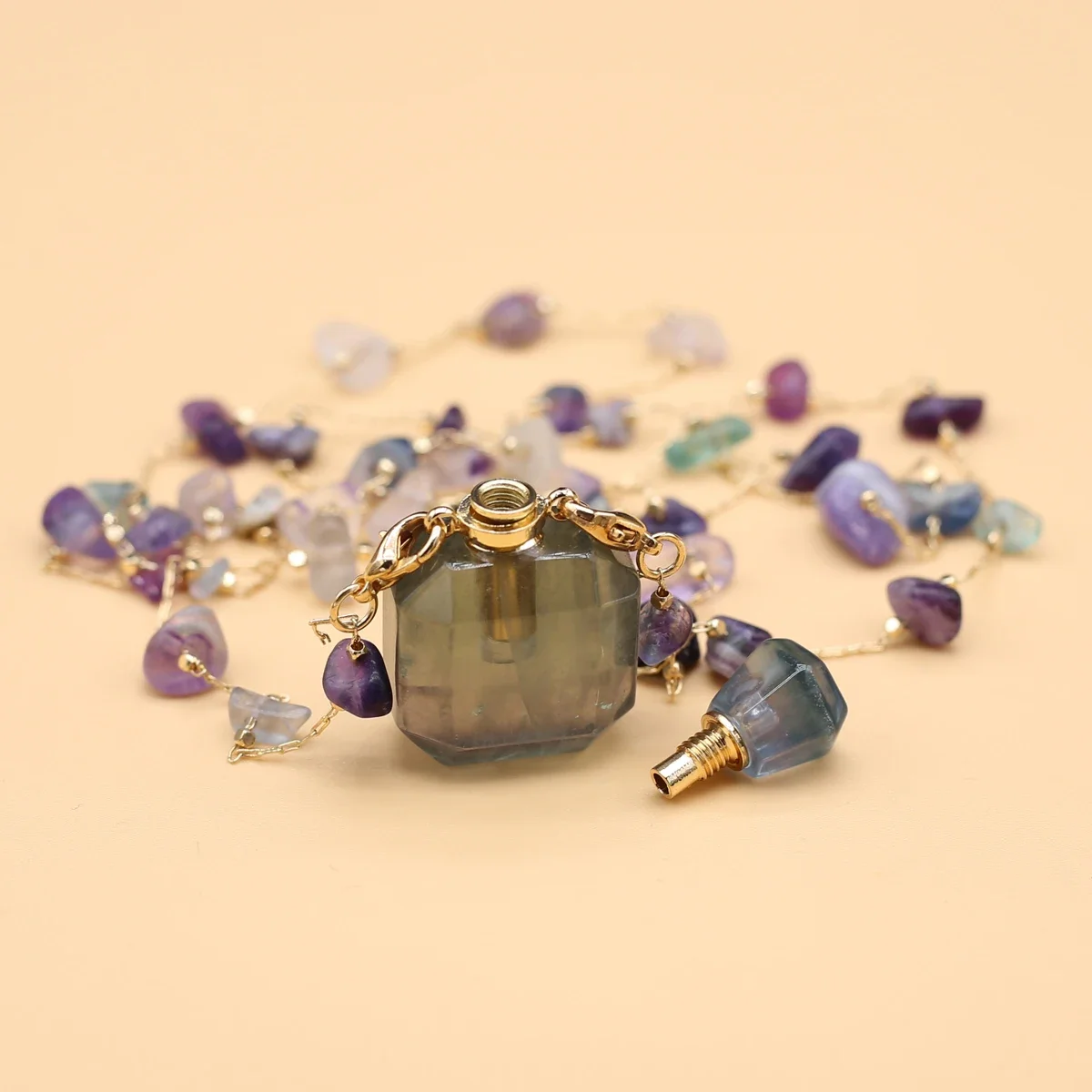 Bouteille de sexuellement en Fluorite Naturelle Carrée, 1 Pièce, Diffuseur d'Huile Essentielle, Collier à Breloques pour Femme 3