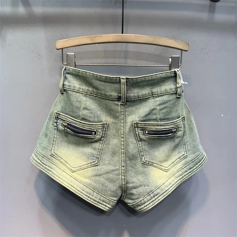 Vintage High Waisted Wide Leg Denim Shorts Women's Summer New Korean Version Slimming A-line Hot Pants Female Clothes Ropa Mujer
Vintage High Waisted Wide Leg Denim Shorts Women's Summer New Korean Version Slimming A-line Hot Pants Female Clothes Ropa Mujer