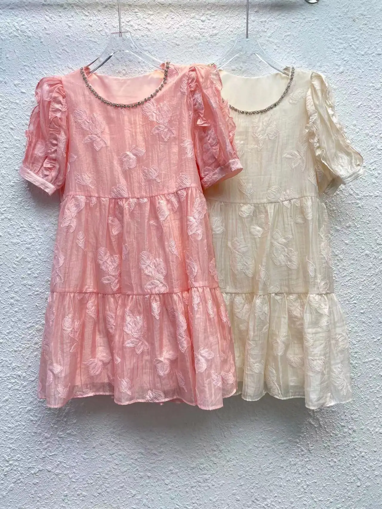 Fyion 2022 Summer Women Dress Runway Fashion Short Sleeve Jacquard Holiday Vacation Sexy Mini Diamonds Dress Vestidos
Fyion 2022 Summer Women Dress Runway Fashion Short Sleeve Jacquard Holiday Vacation Sexy Mini Diamonds Dress Vestidos