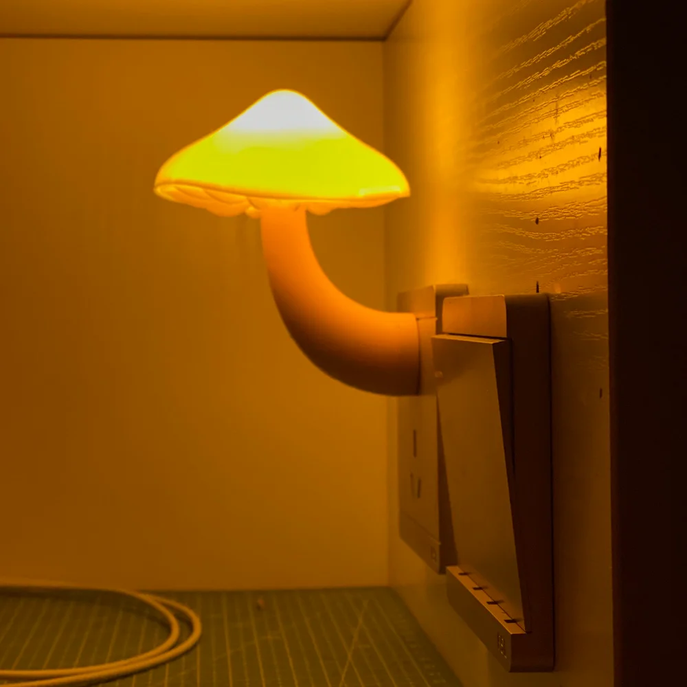 СВЕТОДИОДНЫЙ ночник в виде грибов с автоматическим датчиком освещения, Настенные светильники с вилкой для ЕС и США, домашнее и детское украшение для кровати, светильник в виде грибов
СВЕТОДИОДНЫЙ ночник в виде грибов с автоматическим датчиком освещения, Настенные светильники с вилкой для ЕС и США, домашнее и детское украшение для кровати, светильник в виде грибов