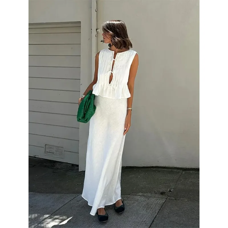 Folded Ruffles Lace Up Top Women Suits Chic Sleeveless Shirt Long Skirt 2 Pieces Set 2024 Summer Lady Office Highstreet Outfit
Folded Ruffles Lace Up Top Women Suits Chic Sleeveless Shirt Long Skirt 2 Pieces Set 2024 Summer Lady Office Highstreet Outfit