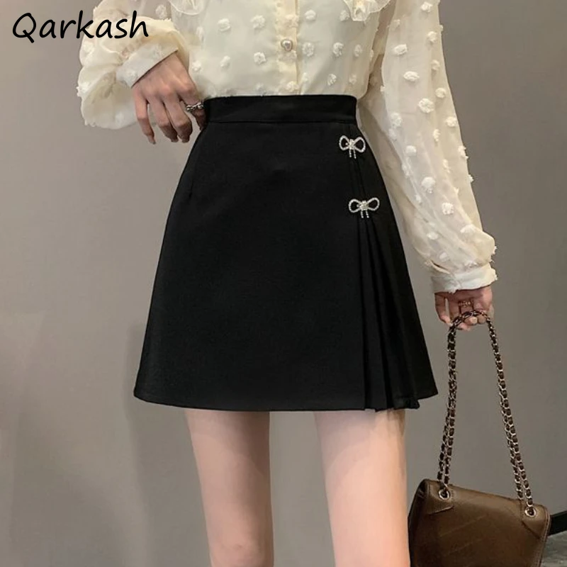 Mini Pleated Skirts Women Irregular Summer Preppy Style Girl Aesthetic High Waisted Temper Faldas Fashion Vintage Streetwear New
Mini Pleated Skirts Women Irregular Summer Preppy Style Girl Aesthetic High Waisted Temper Faldas Fashion Vintage Streetwear New