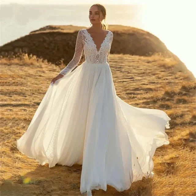 LISER Bling Beach V-Neck Wedding Dress For Women Long Sleeves Bridal Gown Tulle Open Back Sweep Train
LISER Bling Beach V-Neck Wedding Dress For Women Long Sleeves Bridal Gown Tulle Open Back Sweep Train