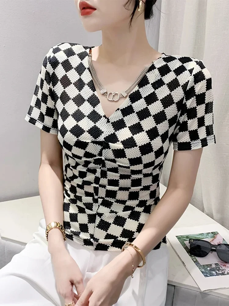

Winsleter Women Sexy V Necks Printed Ruched Slim Tops Summer European Clothes Plaid Tshirts With Necklace Short Sleeve T35758M