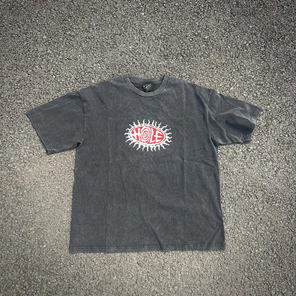 Kanye666 модный бренд SAINT MICHAEL уличная одежда с графическим принтом винтажная одежда свободные топы большого размера футболки для мужчин
Kanye666 модный бренд SAINT MICHAEL уличная одежда с графическим принтом винтажная одежда свободные топы большого размера футболки для мужчин