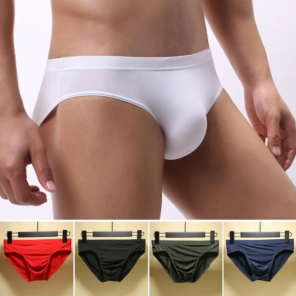 Trendy Male Underwear Triangle Cutting Solid Color Lightweight Simple Low-Rise Men Sexy Panties
Trendy Male Underwear Triangle Cutting Solid Color Lightweight Simple Low-Rise Men Sexy Panties
