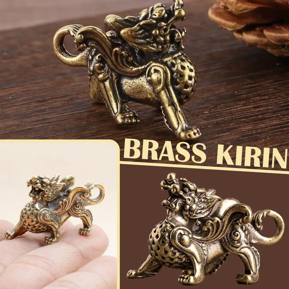 Китайская архаизовая латунная подвесная Пряжка Kirin резные ювелирные изделия зверь маленькая Статуэтка подарки скульптуры Бога L1r9
Китайская архаизовая латунная подвесная Пряжка Kirin резные ювелирные изделия зверь маленькая Статуэтка подарки скульптуры Бога L1r9