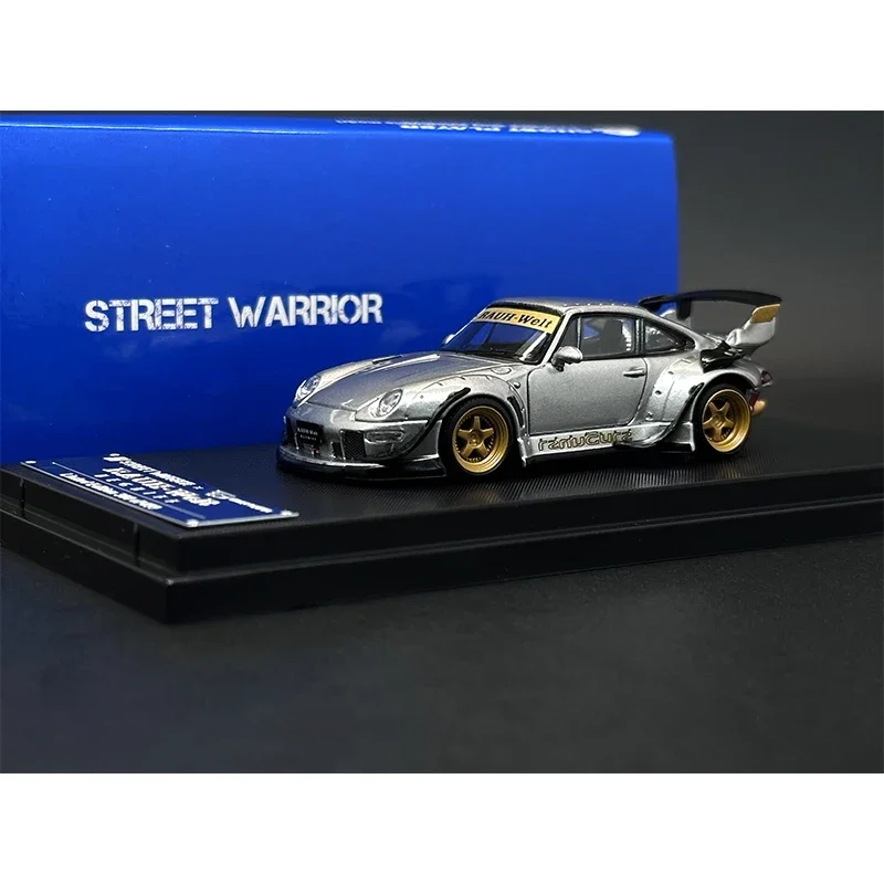 Модель автомобиля из коллекции «уличный воин» 1:64 RWB 993
Модель автомобиля из коллекции «уличный воин» 1:64 RWB 993