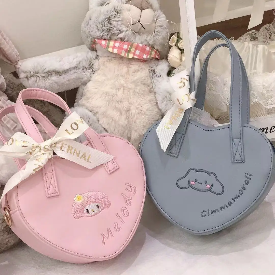 Kawaii Sanrio Anime Around Cute Casual Shoulder Messenger Handbag Heart Bag Gift Couple Children
Kawaii Sanrio Anime Around Cute Casual Shoulder Messenger Handbag Heart Bag Gift Couple Children
