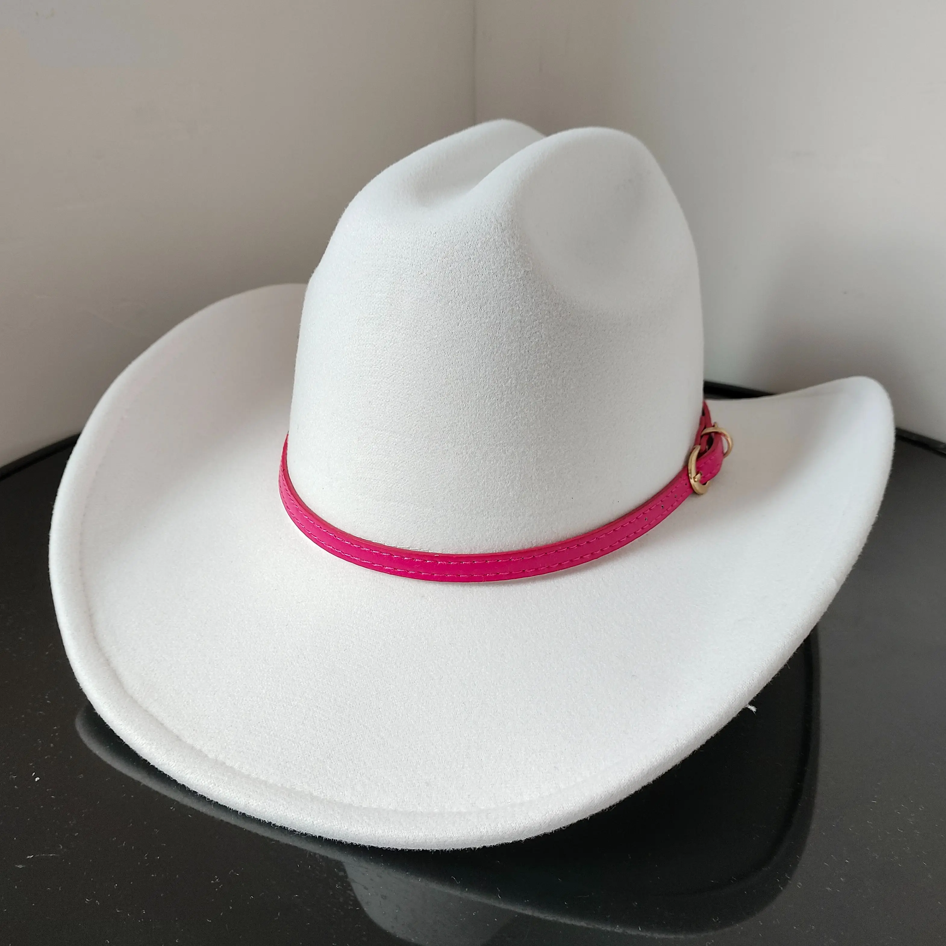 

Classic White Western Cowboy Hats for Men and Women Jazz Cocked Cowboy Hat Rose Red Belt Accessories Big Brim Panama knight Hat