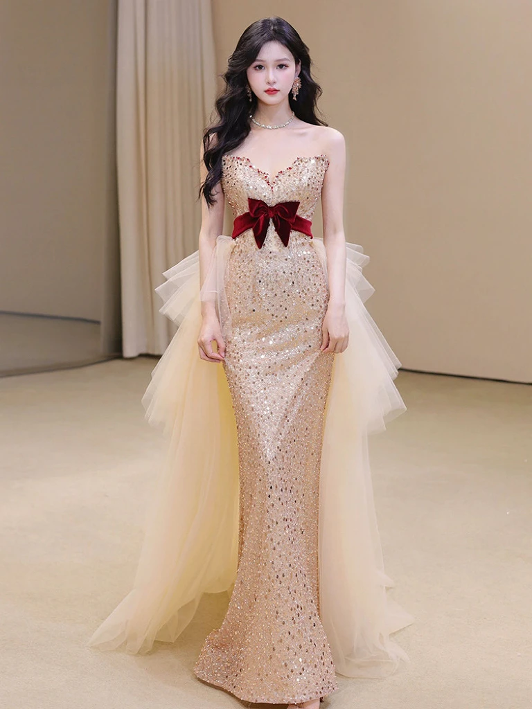 Light Champagne Bridesmaid Dress Strapless Beading Sequins Detachable Train Mermaid Shiny Bow Floor Woman Party Evening Gowns
Light Champagne Bridesmaid Dress Strapless Beading Sequins Detachable Train Mermaid Shiny Bow Floor Woman Party Evening Gowns