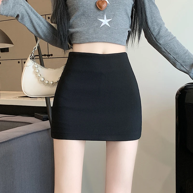 

High waisted A-line skirt for women in winter 2023, new thick and sexy buttocks wrapped skirt, versatile one step short skirt