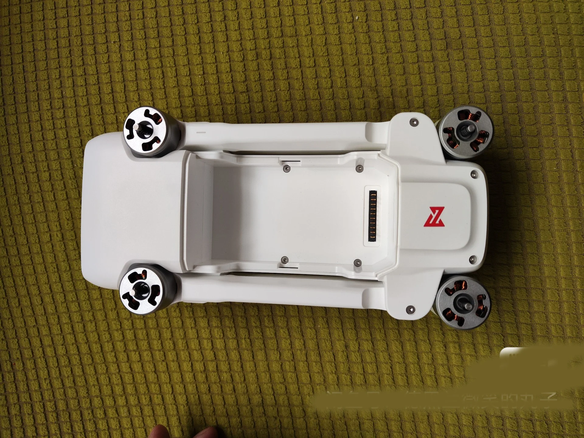 FIMI X8SE 2020 Drone with Camera Quadcopter BNF separate body (no control battery and other)
FIMI X8SE 2020 Drone with Camera Quadcopter BNF separate body (no control battery and other)