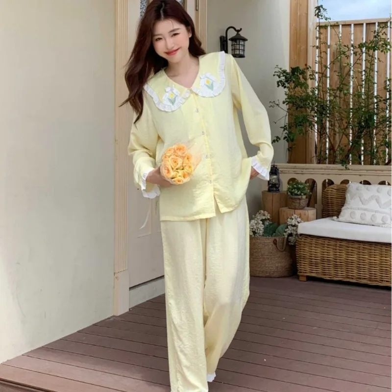 

TXii Newlook Spring and summer new thin satin embroidery long sleeve home clothes sweet girls pajamas suit
