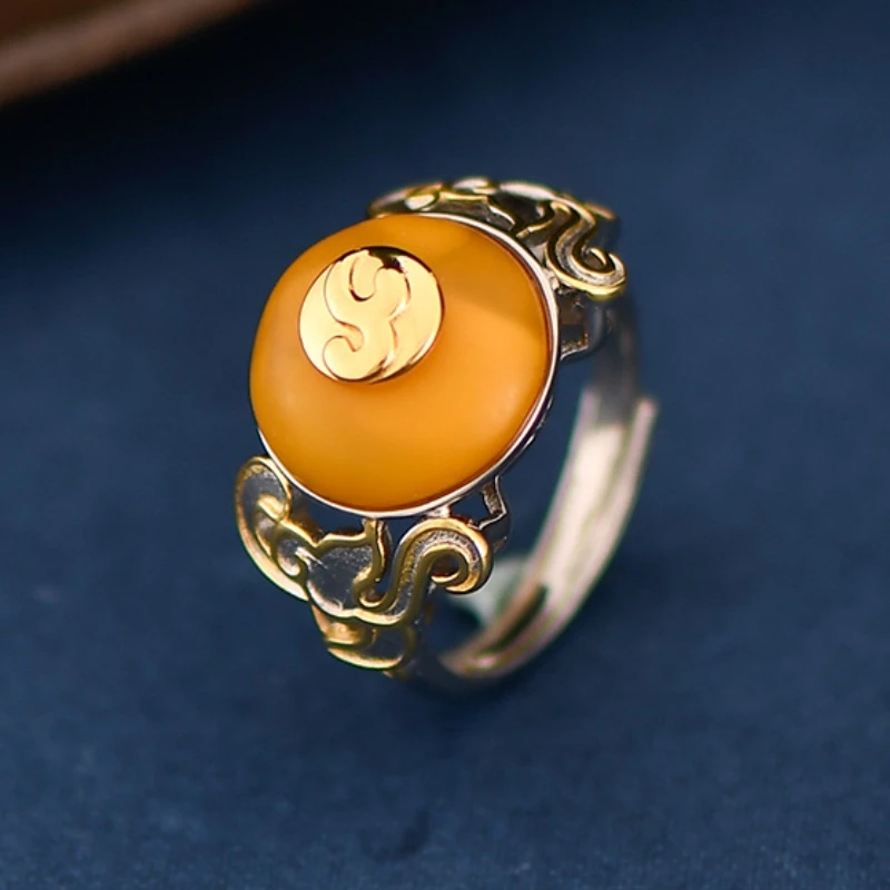 S925 Silver Antique Temperament Wax Cake Opening Ring Peace Buckle Gem Adjustable Female 
S925 Silver Antique Temperament Wax Cake Opening Ring Peace Buckle Gem Adjustable Female