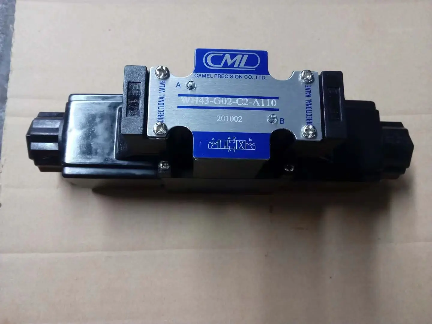 CML Solenoid valve WH42-GO2-D2-A110 WH43-G02-C4-A110 WH43-G02-C2-A240 WH43-G02-D2-DC24 Hydraulic valve CAMEL PRECISION CO.,LTD
CML Solenoid valve WH42-GO2-D2-A110 WH43-G02-C4-A110 WH43-G02-C2-A240 WH43-G02-D2-DC24 Hydraulic valve CAMEL PRECISION CO.,LTD