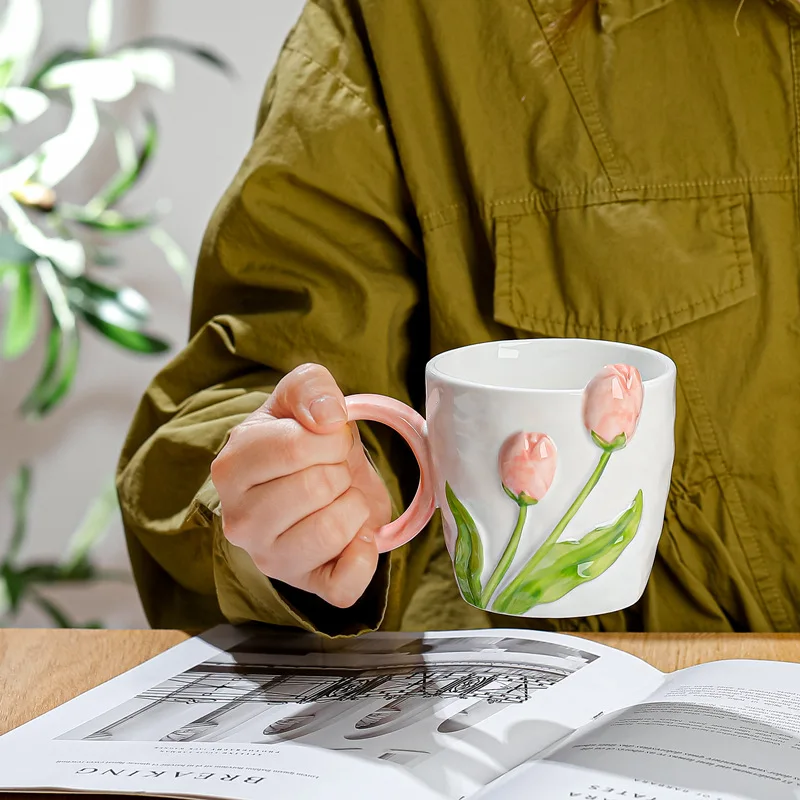 Tulip Ceramic Mugs Embossed Flower Cups Breakfast Milk Cups Coffee Cup Set Tumbler with Straw Mugs Coffee Cups Free Shipping
Tulip Ceramic Mugs Embossed Flower Cups Breakfast Milk Cups Coffee Cup Set Tumbler with Straw Mugs Coffee Cups Free Shipping