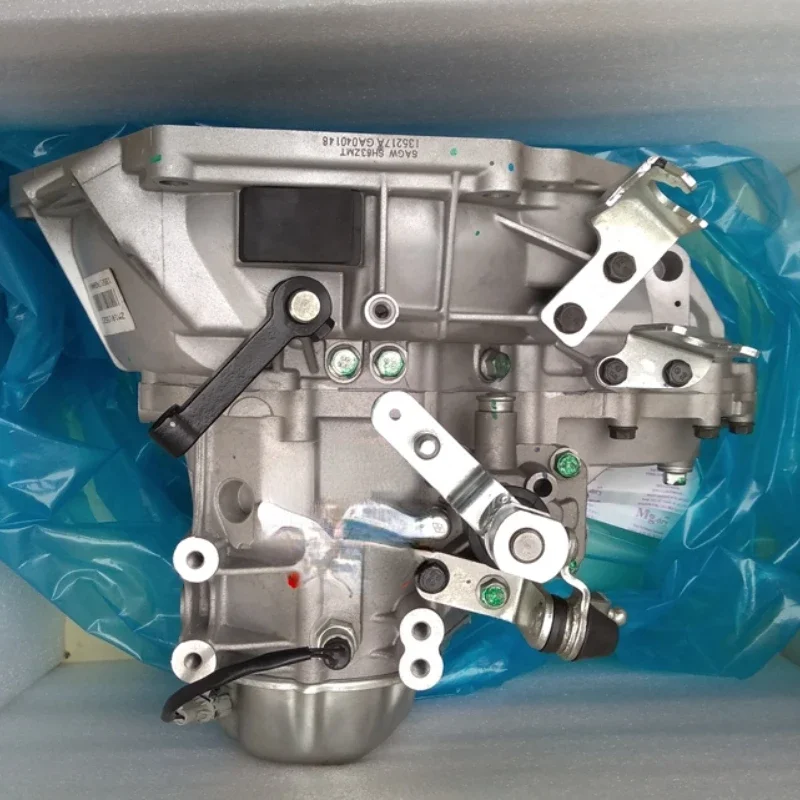 

Applicable to Rongwei 350 360 550 Mg Mg3 Manual Automatic 1.3 1.5 1.8 Amt Gearbox Gearbox Assembly