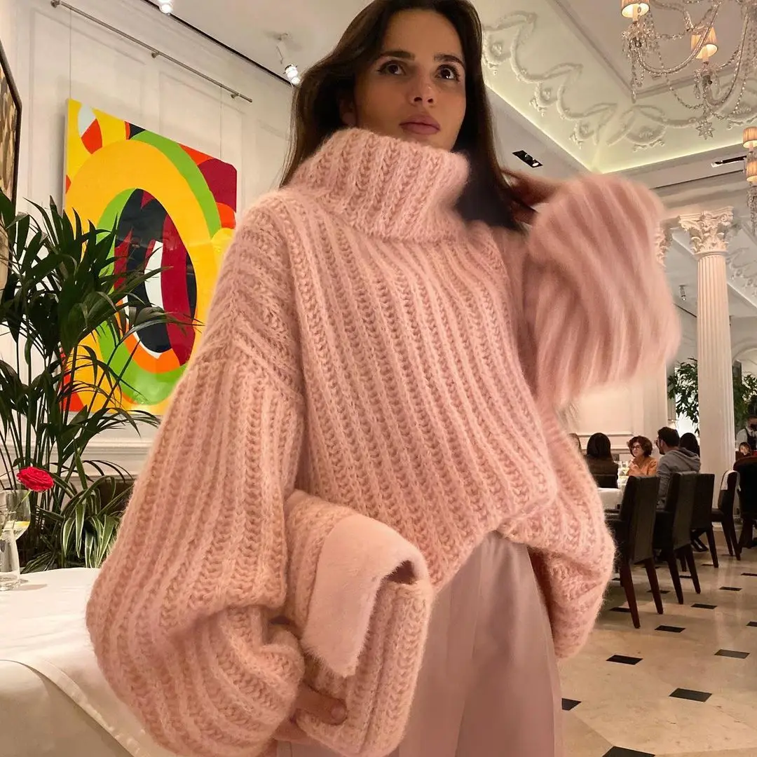 Esuo 2023 Winter New European/American Turtleneck Sweater Knitwear Pullover Women's Fluffy Long Sleeve Soft Cashmere Sweater
Esuo 2023 Winter New European/American Turtleneck Sweater Knitwear Pullover Women's Fluffy Long Sleeve Soft Cashmere Sweater