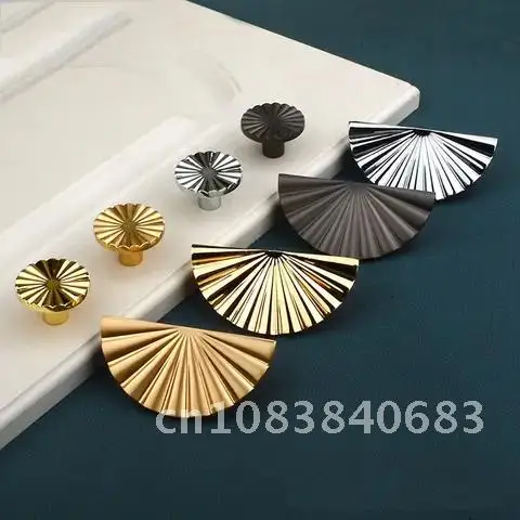 Innovative 1 pcs Gold Round Shape Rectangle Wardrobe Decor Door Handles Furniture Hardware Dresser Knobs Wardrobe Pulls
Innovative 1 pcs Gold Round Shape Rectangle Wardrobe Decor Door Handles Furniture Hardware Dresser Knobs Wardrobe Pulls