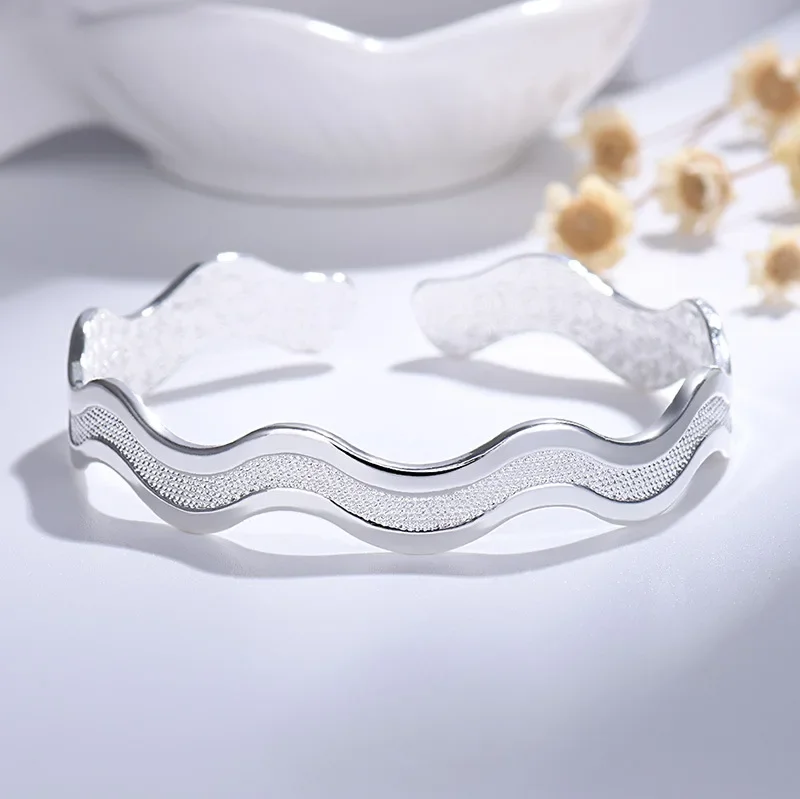 Popular brands 925 sterling silver fine Frosted wave Star River bracelets Bangle for women jewelry fashion party wedding gifts
Popular brands 925 sterling silver fine Frosted wave Star River bracelets Bangle for women jewelry fashion party wedding gifts